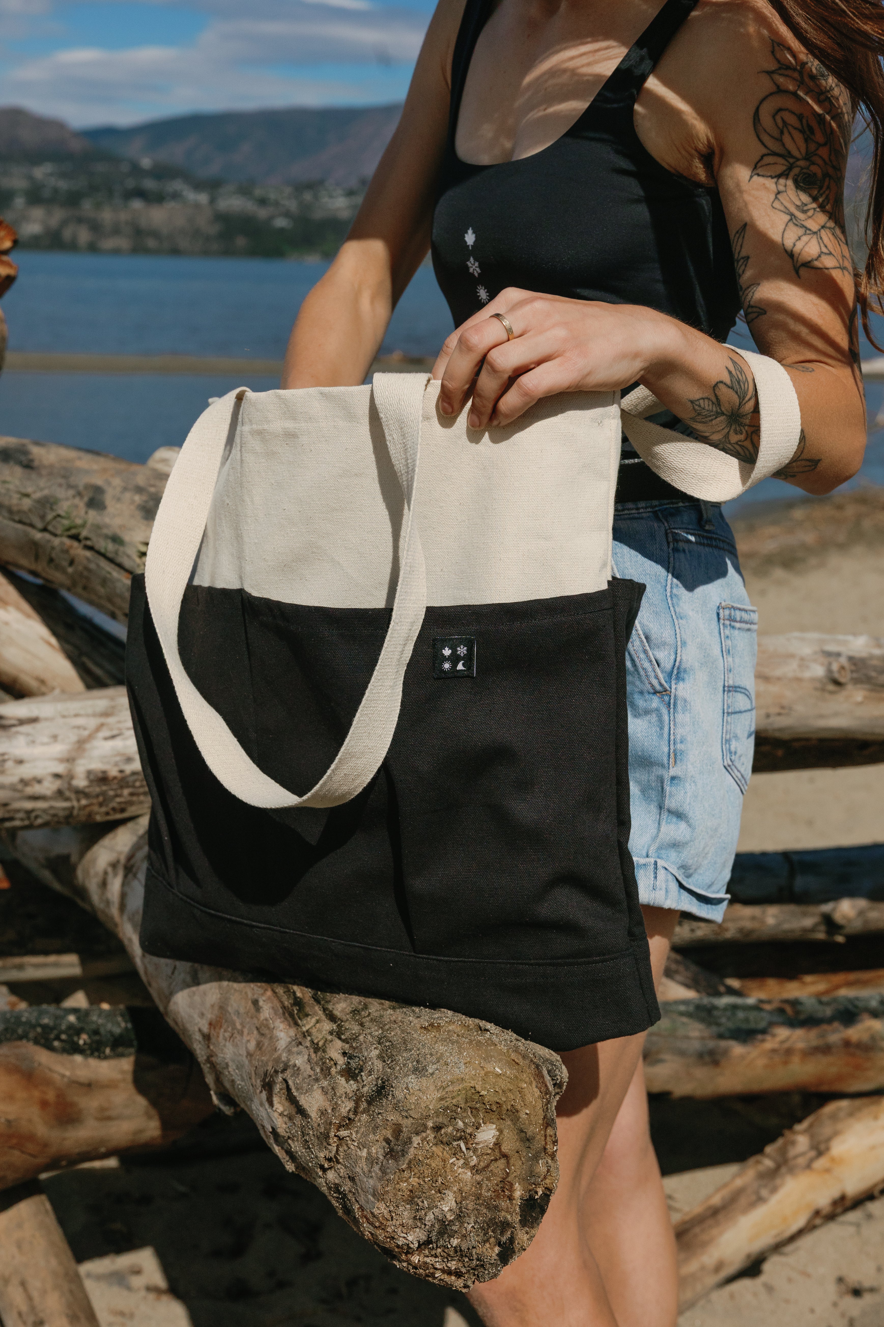 Adventure Tote-1
