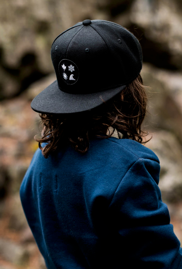 4 Icon Youth Black Snapback